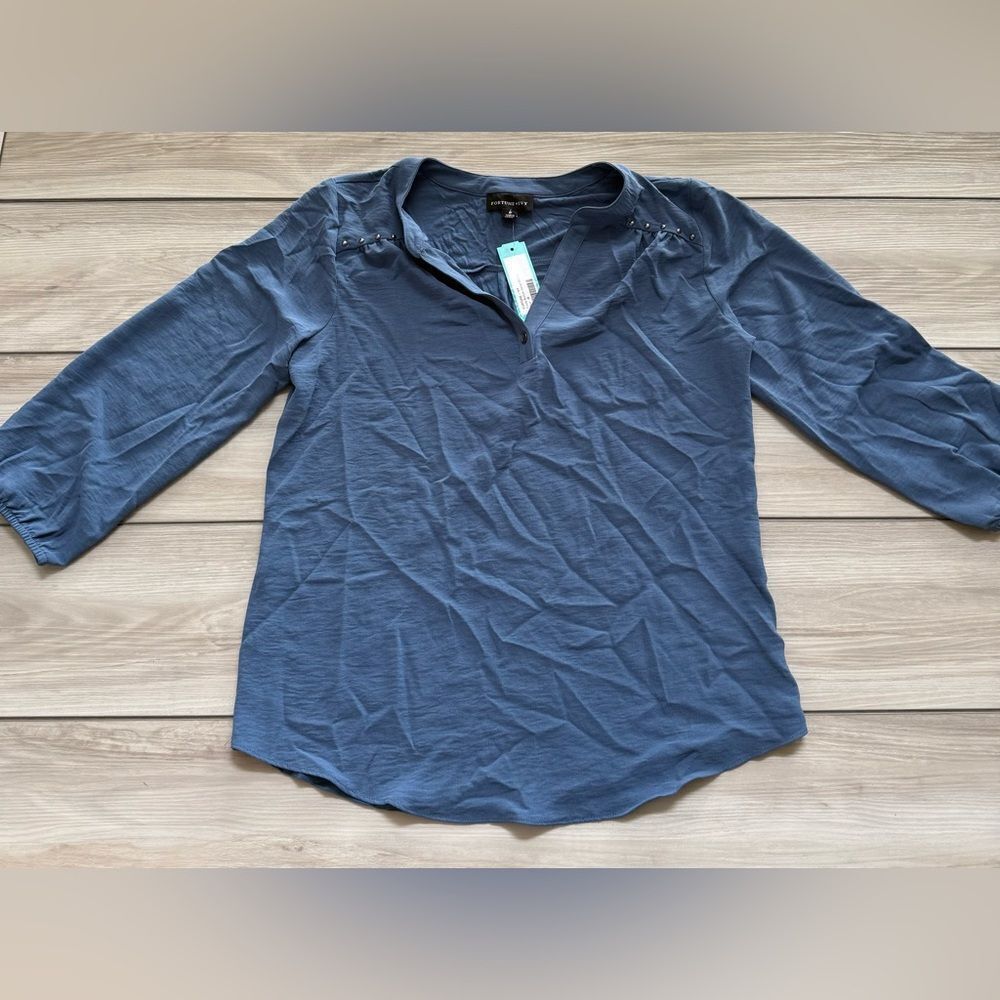FORTUNE + IVY Cindy Button Detail Blouse Blue Medium NWT STITCH FIX - Picture 6 of 9